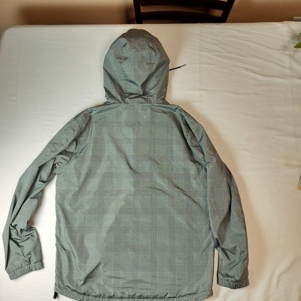 American Eagle Houndstooth Quarter Zip Light Jacket / Rain jacket. Size Large - Picture 7 of 8